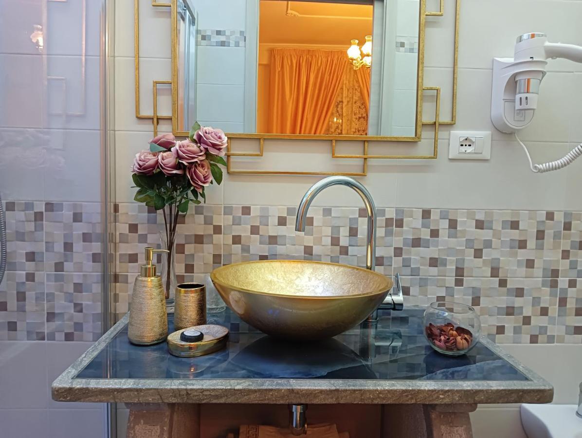 Le 3 Dee Bed & Breakfast Reggio di Calabria Dış mekan fotoğraf