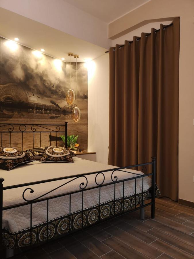Le 3 Dee Bed & Breakfast Reggio di Calabria Dış mekan fotoğraf